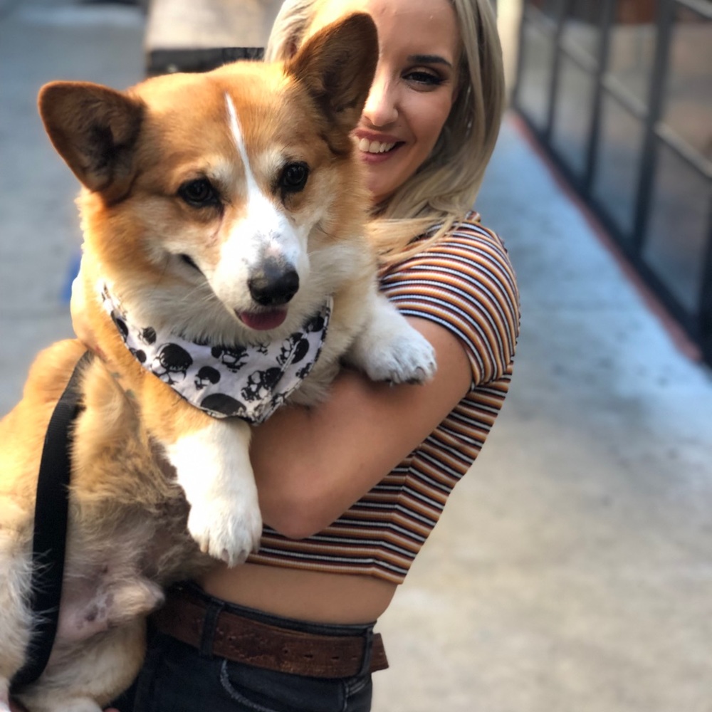 Meet your Posher, Laura